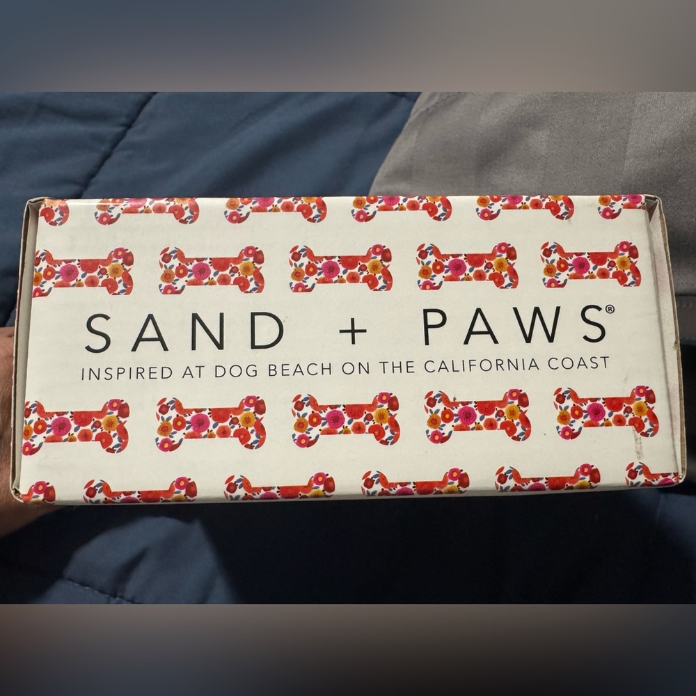 Sand + Paws Pet Odor Eliminator Fragrance Candle Gift Box Set of 4 - Picture 5 of 15